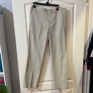 Classic Men's Khaki Chinos